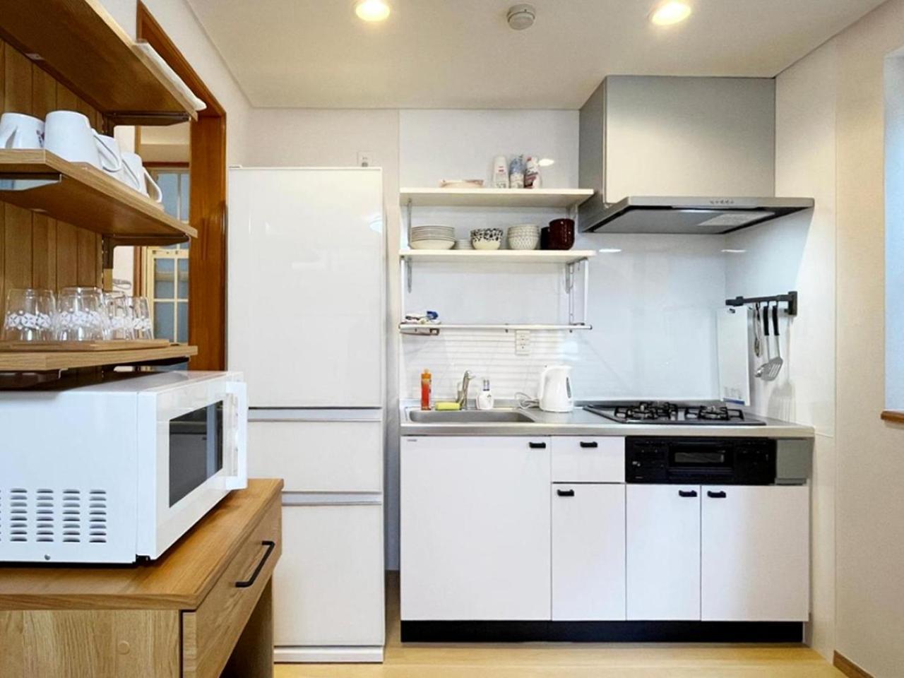 We Family House Apartahotel Tokio